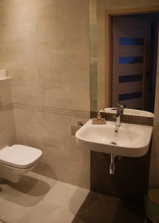 Willa Wiosna Września Kamer foto